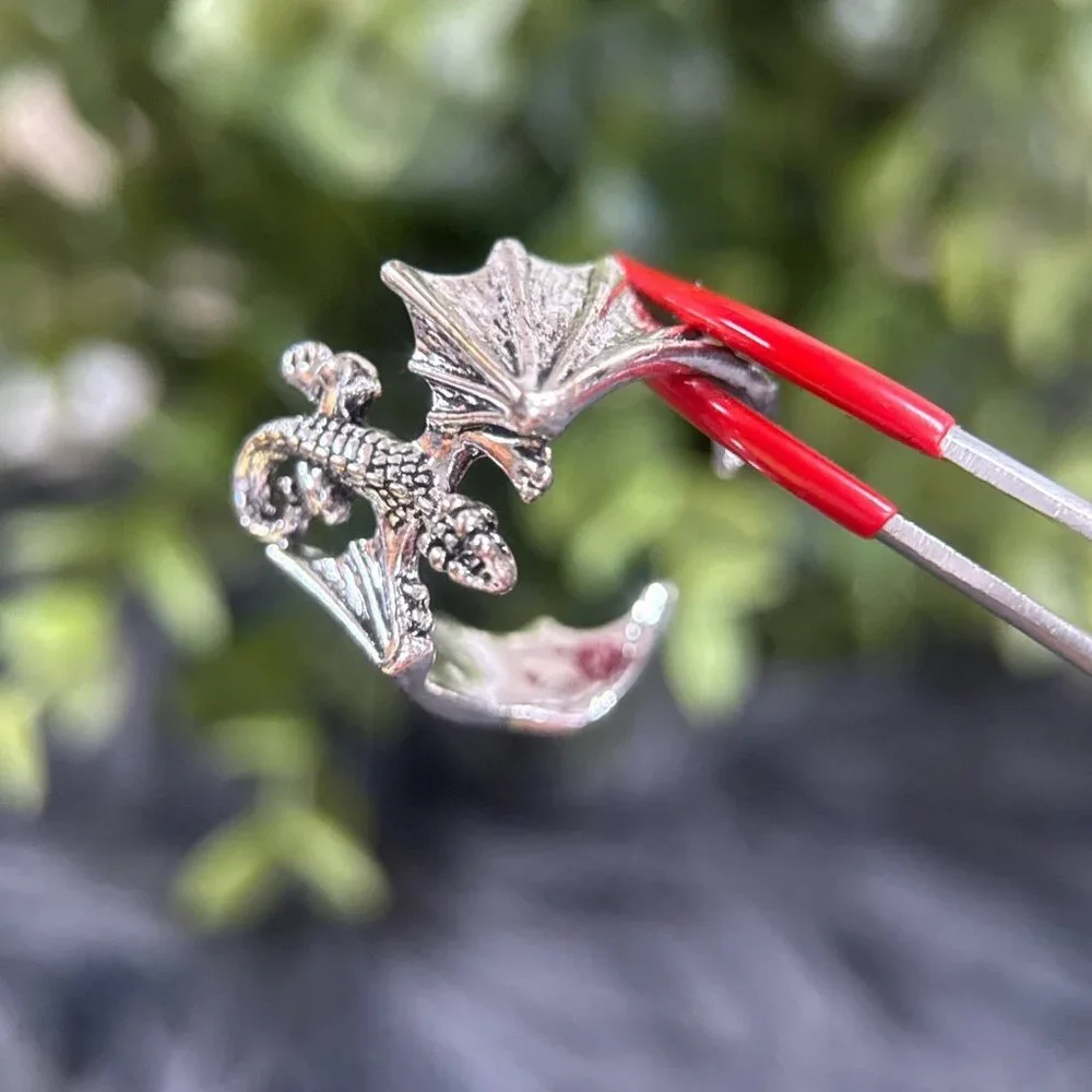 Flying Dragon Ring‎
